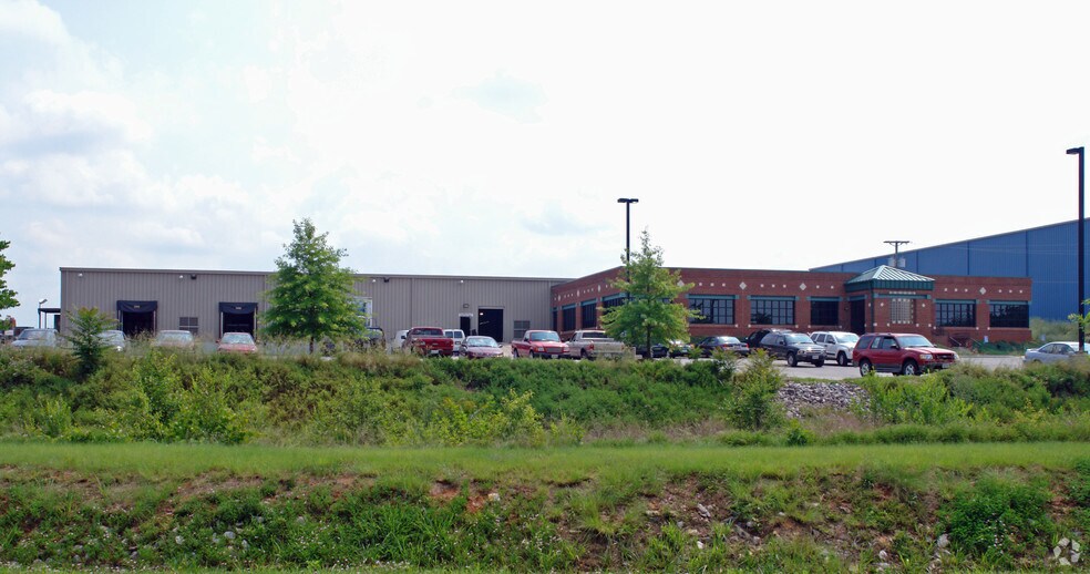 More Photos Of 3845 Thirlane Rd NW, Roanoke Warehouse For Sale