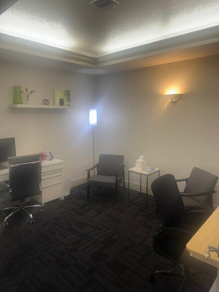 More Photos Of 11576 S State St, Draper Medical For Lease