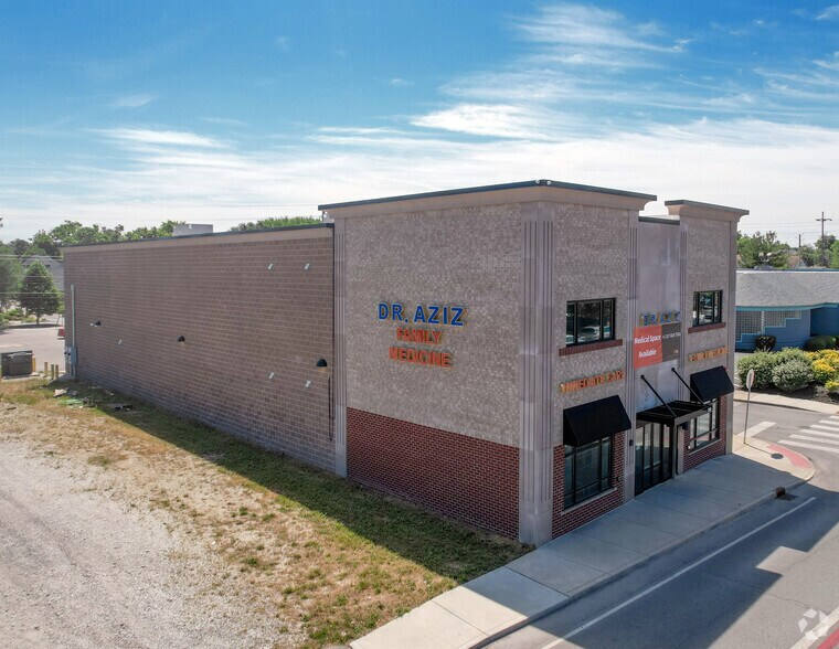 More Photos Of 2301 N Meridian St, Indianapolis Medical For Lease