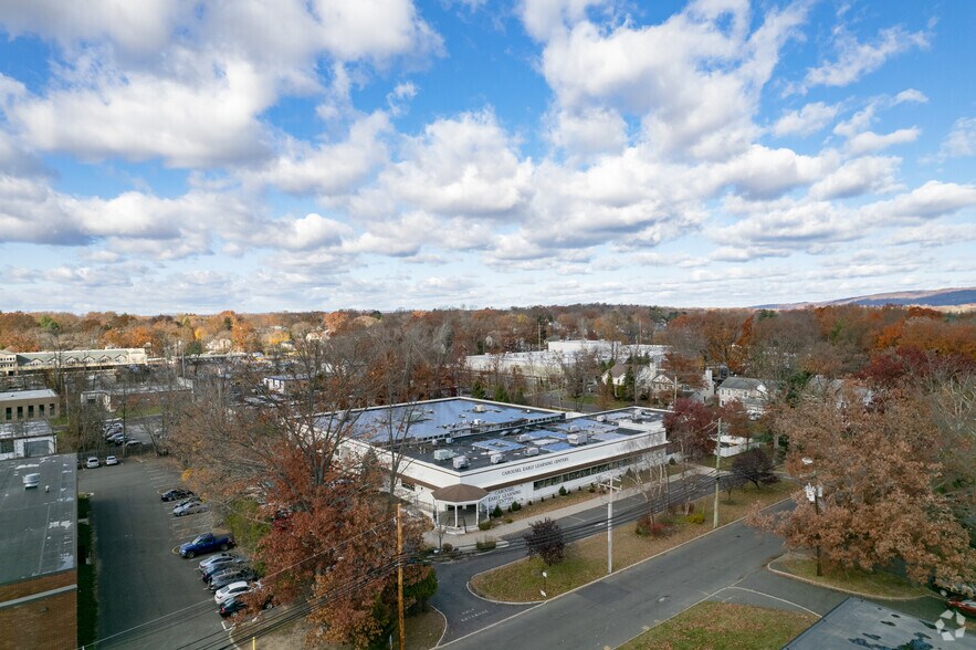 More Photos Of 535 Walnut St, Norwood Office For Sale