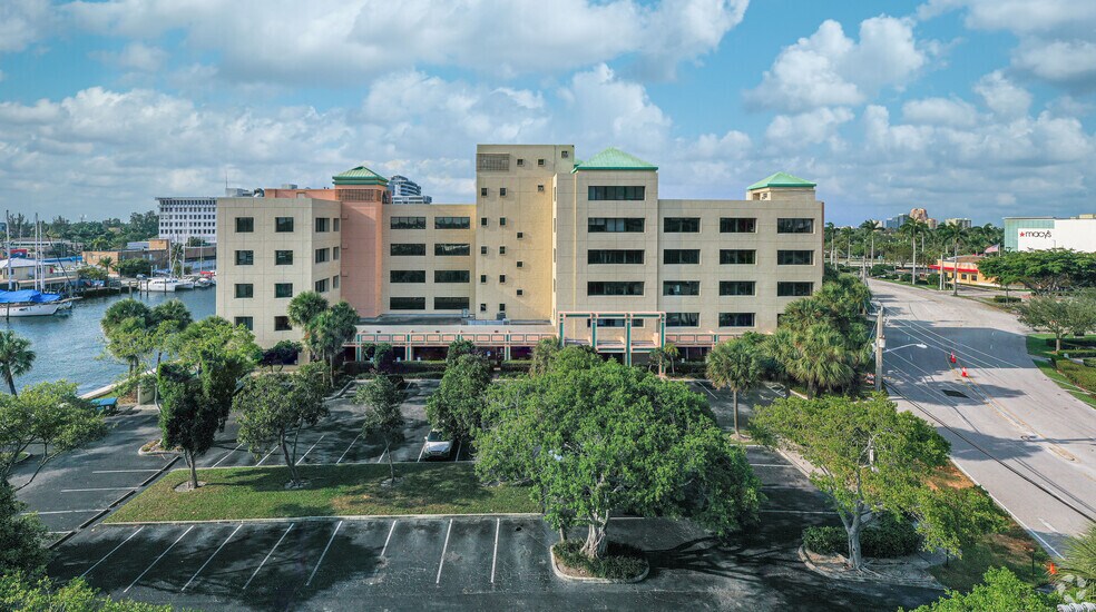 More Photos Of 915 Middle River Dr, Fort Lauderdale Office For Lease