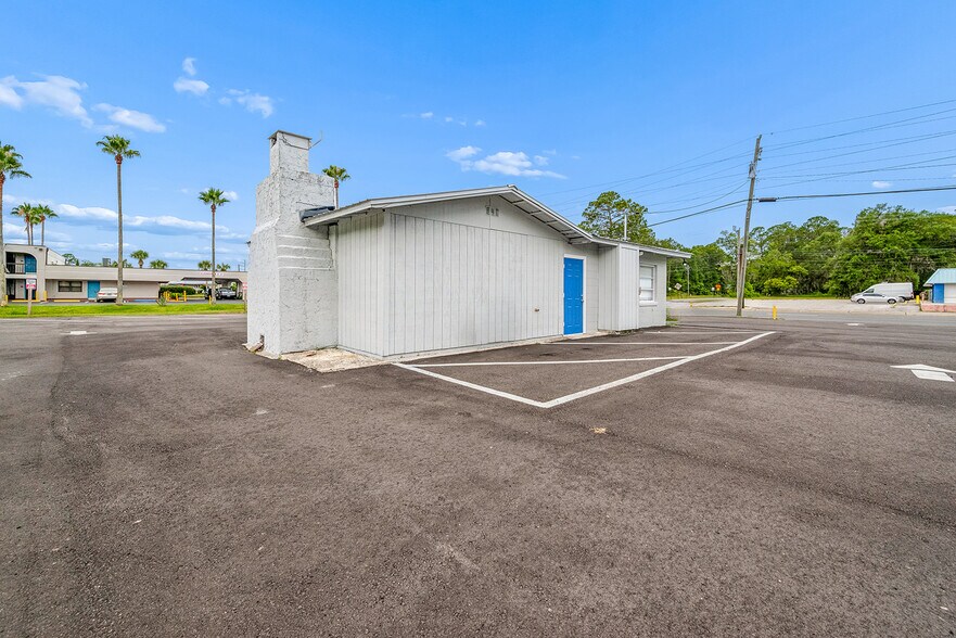 More Photos Of 1320 N Temple Ave, Starke Office For Sale