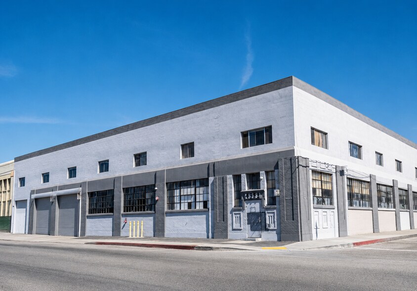 Primary Photo Of 4383 Fruitland Ave, Vernon Manufacturing For Sale
