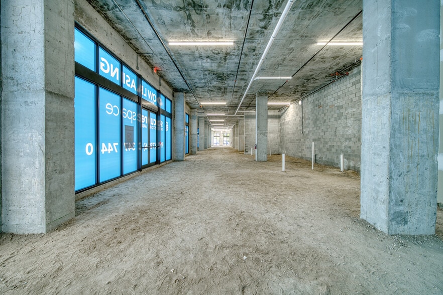 More Photos Of 5402 W Flagler St, Coral Gables General Retail For Lease