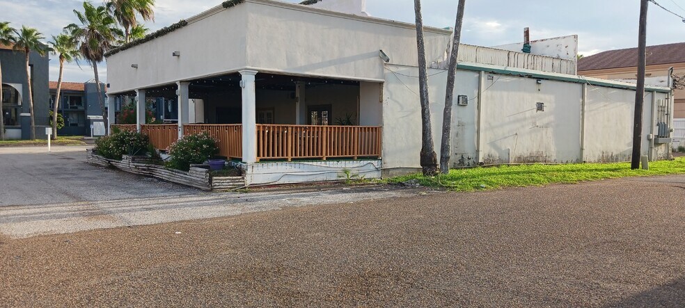 More Photos Of 4001 Padre Blvd, South Padre Island Restaurant For Lease