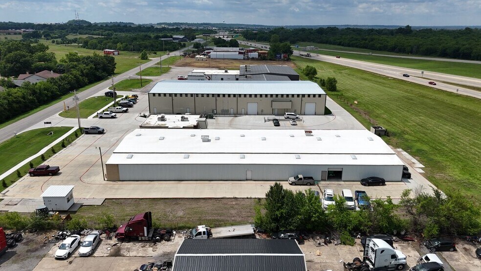More Photos Of 19901 E Highway 51, Broken Arrow Unknown For Lease