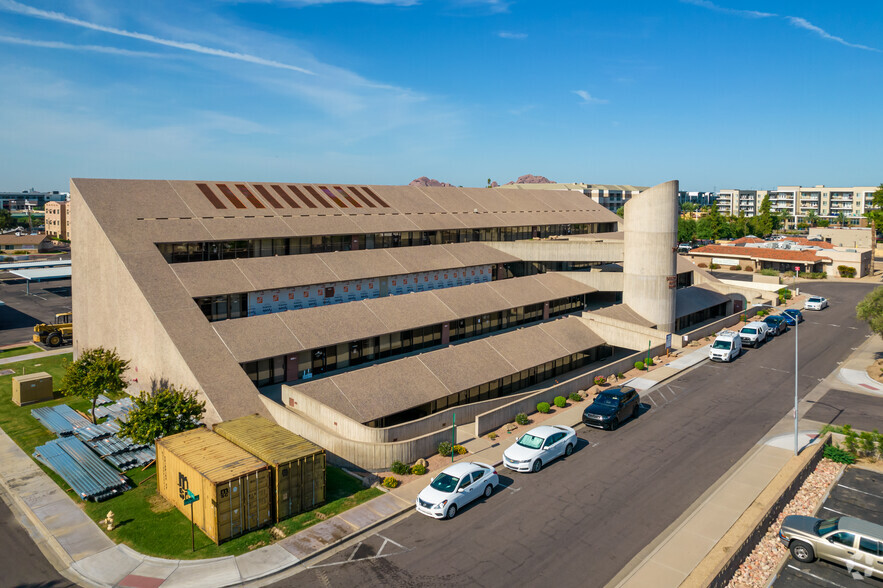 Primary Photo Of 7331 E Osborn Dr, Scottsdale Medical For Lease