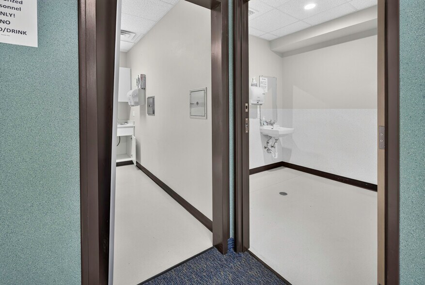 More Photos Of 313 W Drake Rd, Fort Collins Medical For Sale