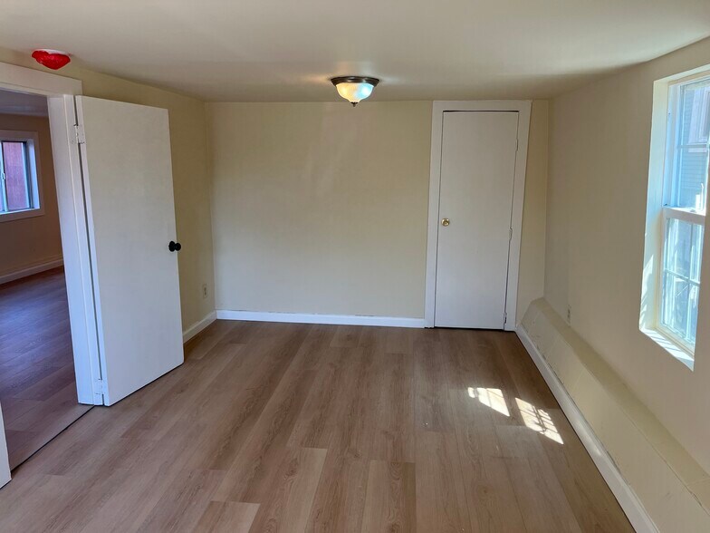 More Photos Of 4114 E 17th St, Oakland Apartments For Sale