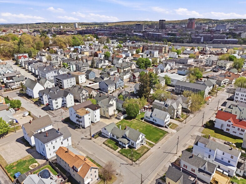 More Photos Of 266 Douglas St, Manchester Multifamily For Sale