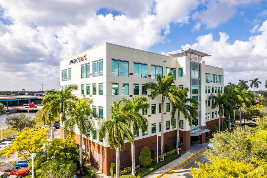 More Photos Of 1250 S Pine Island Rd, Plantation Office For Lease