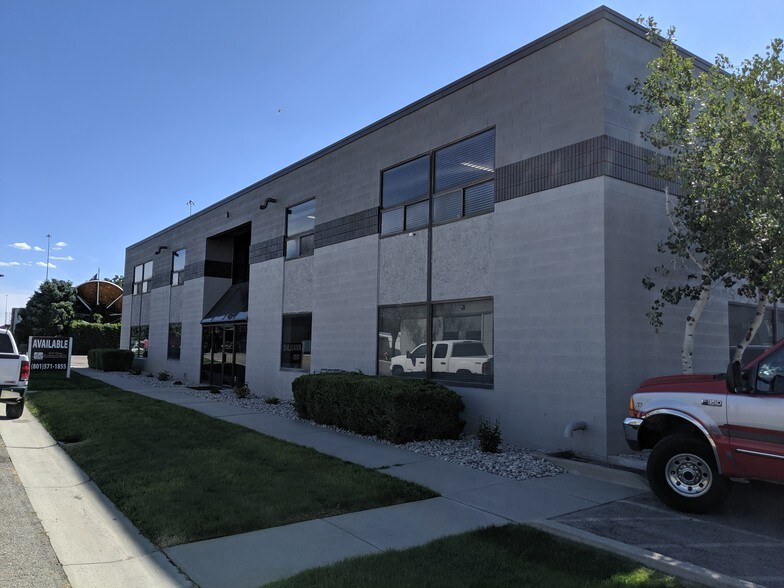 More Photos Of 6170 S 380 W, Salt Lake City Light Manufacturing For Lease