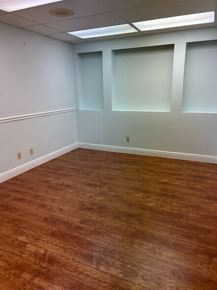 More Photos Of 13801 Bruce B Downs Blvd, Tampa Medical For Sale