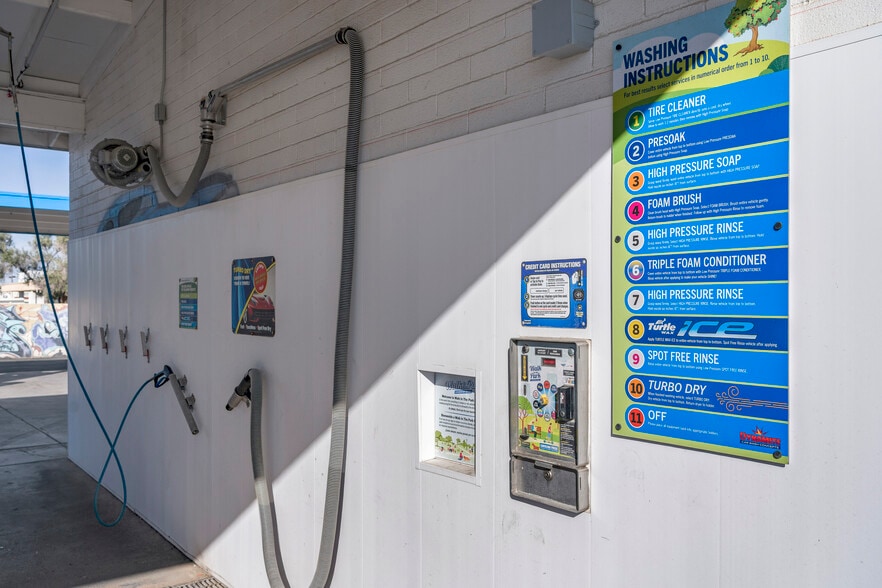 More Photos Of 160 S Sarnoff Dr, Tucson Carwash For Sale