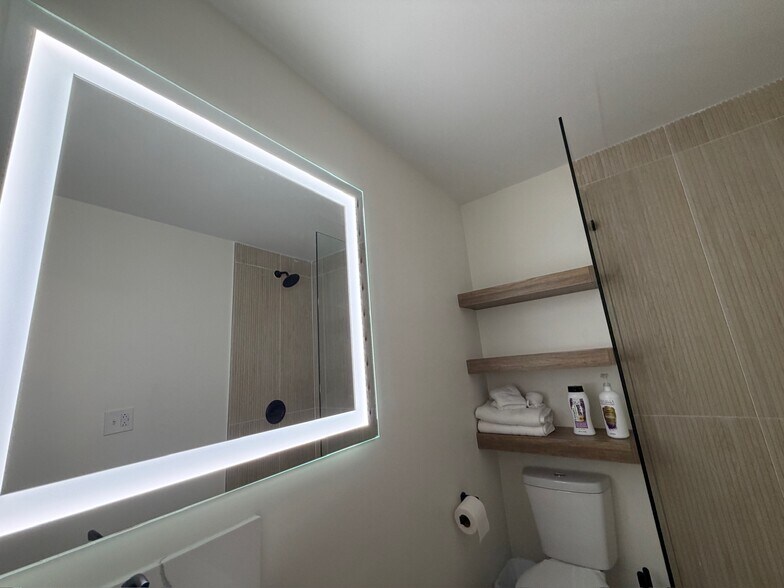 More Photos Of 2502 Tamarind Dr, Hutchinson Island Hotel For Sale