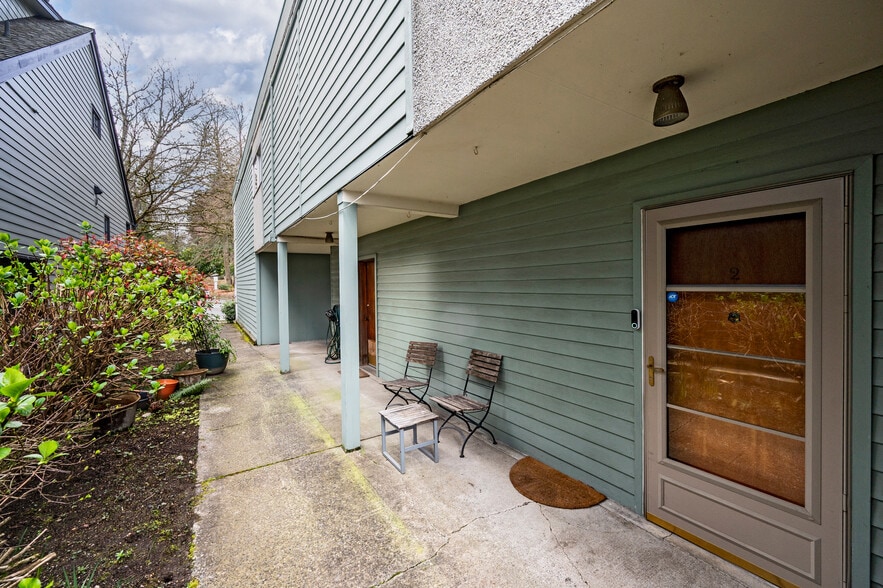 More Photos Of 1505 E Galer St, Seattle Apartments For Sale