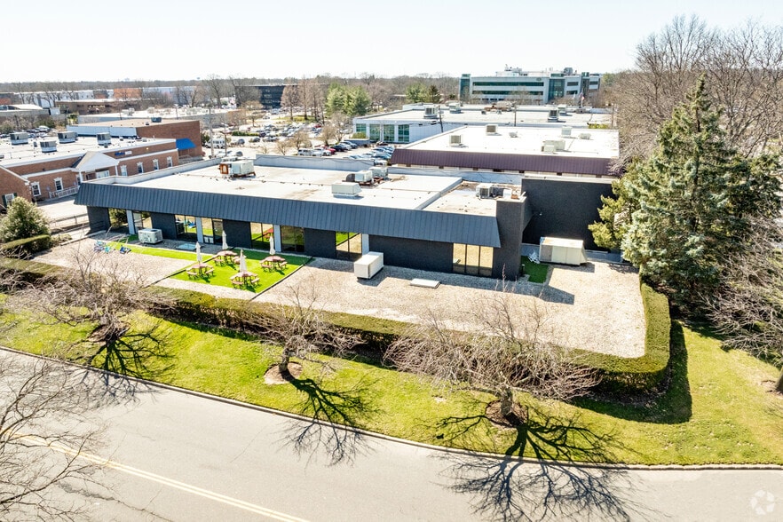 More Photos Of 1 Crossways Park Dr, Woodbury Warehouse For Sale