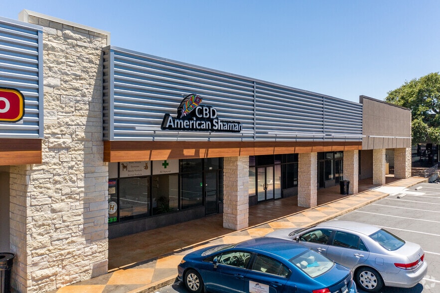 More Photos Of 1901 W William Cannon Dr, Austin Unknown For Lease