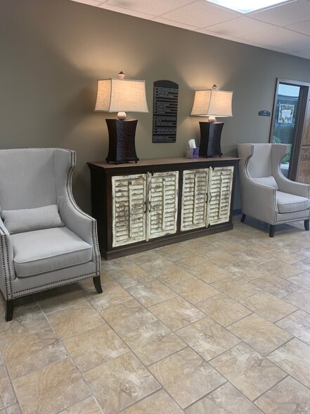 More Photos Of 6931 S 66th East Ave, Tulsa Unknown For Lease