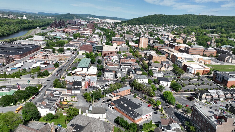 More Photos Of 217 Broadway, Bethlehem Restaurant For Lease