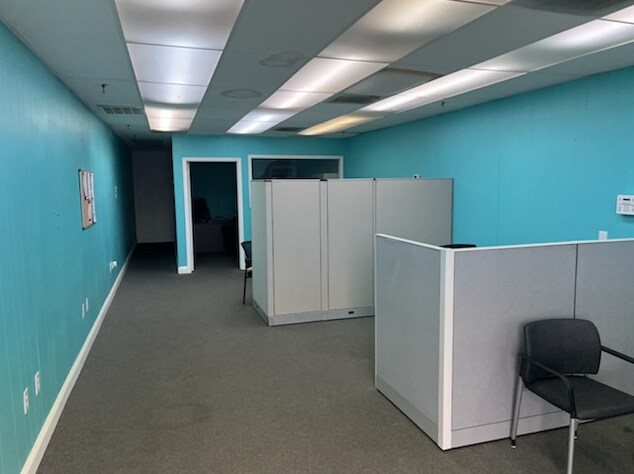 More Photos Of 6B Liberty St, Martinsville Office For Lease