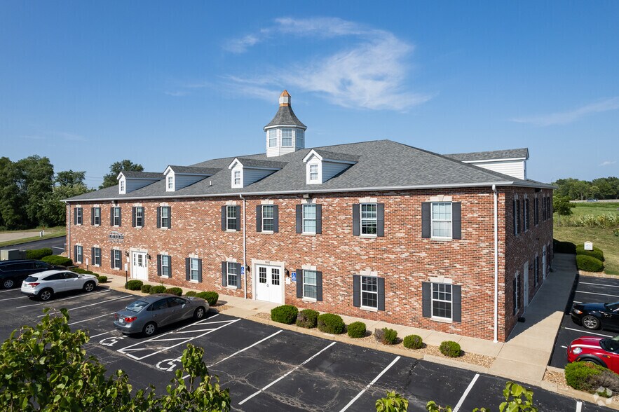 Primary Photo Of 2440 Executive Dr, Saint Charles Medical For Lease