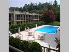 More Photos Of 1206 River St, Wilkesboro Hotel For Sale