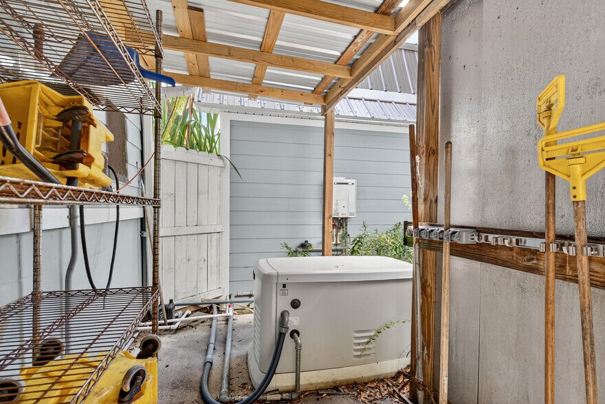 More Photos Of 765 3rd Ave, Welaka Restaurant For Sale