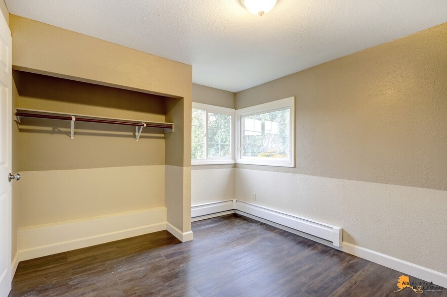 More Photos Of 1335 Hyder St, Anchorage Apartments For Sale