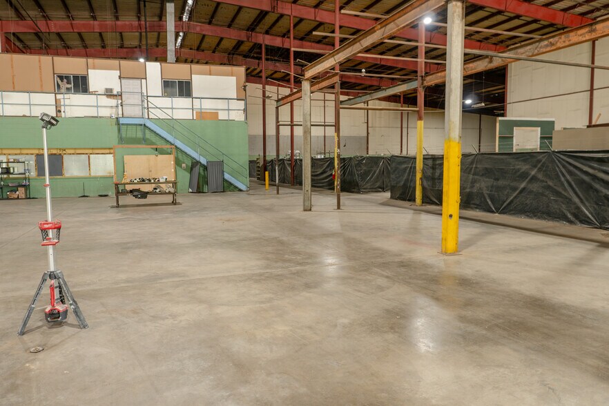 More Photos Of 1901 Boundary Ave, Pawhuska Warehouse For Sale