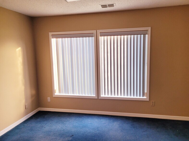 More Photos Of 2220 Church Ave., Mulberry Land For Lease