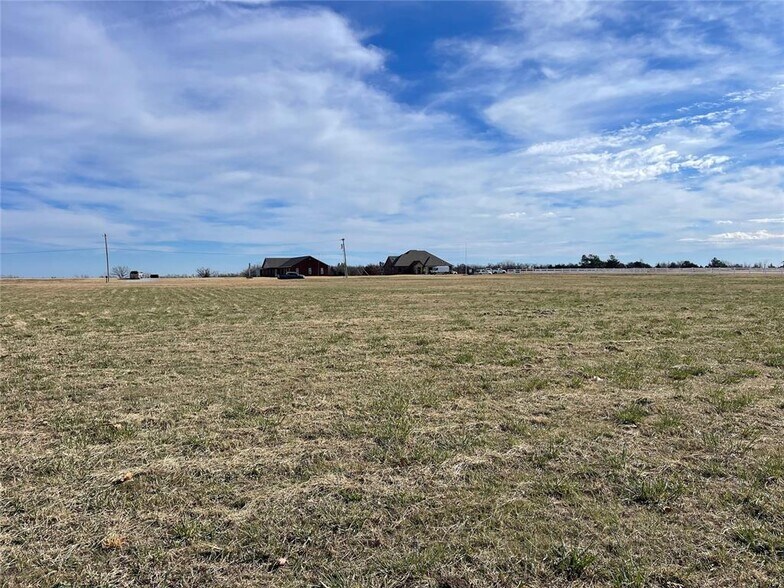 More Photos Of S 8th Street, Mcloud Land For Sale