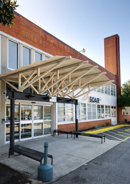 More Photos Of 1901 Westwood Ave, Richmond Warehouse For Sale