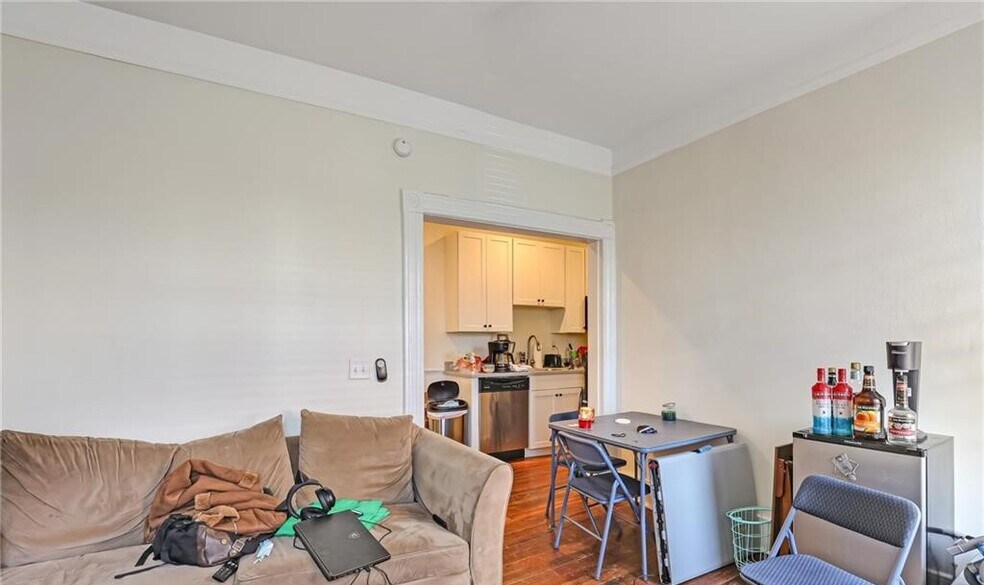 More Photos Of 1313 Whitaker St, Savannah Apartments For Sale
