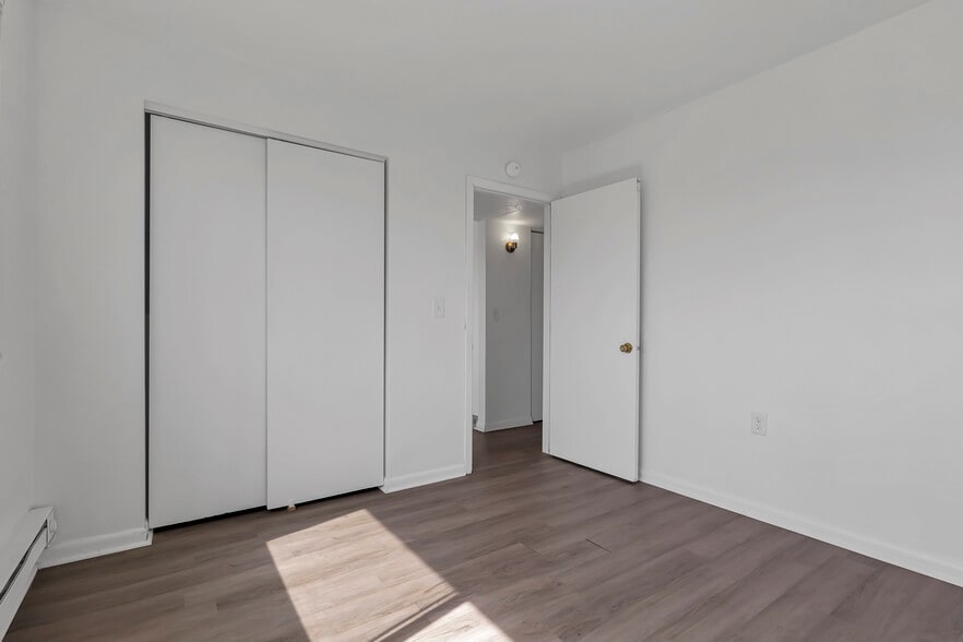 More Photos Of 1928 Agler Rd, Columbus Apartments For Sale