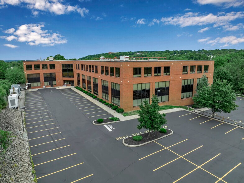 More Photos Of 600 Willowbrook Office Park, Fairport Unknown For Lease