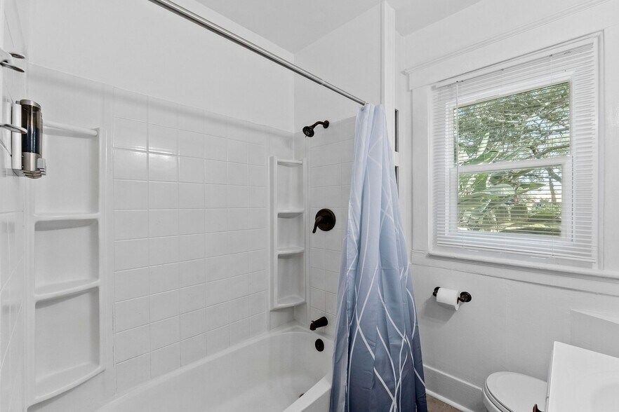 More Photos Of 1871 Stevenson Ave, Clearwater Multifamily For Sale