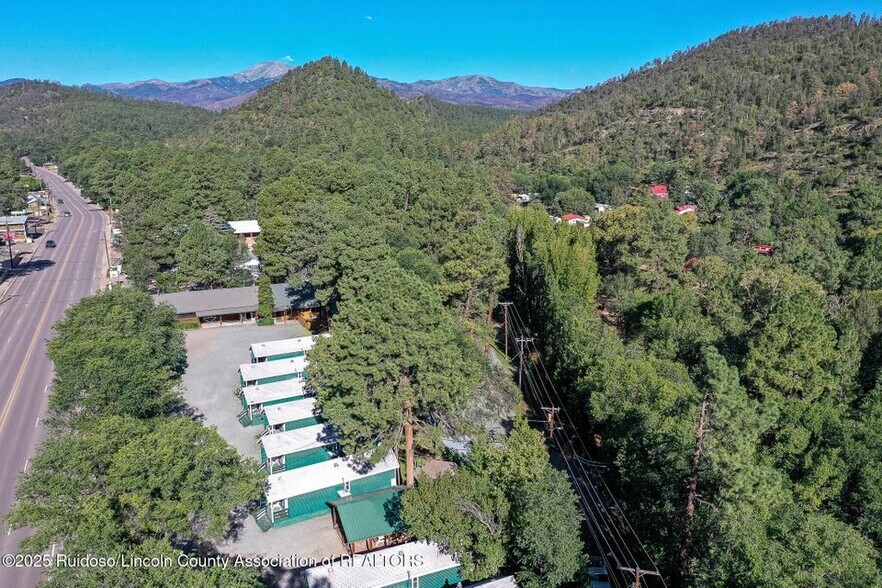 More Photos Of 616 Sudderth Dr, Ruidoso General Retail For Sale