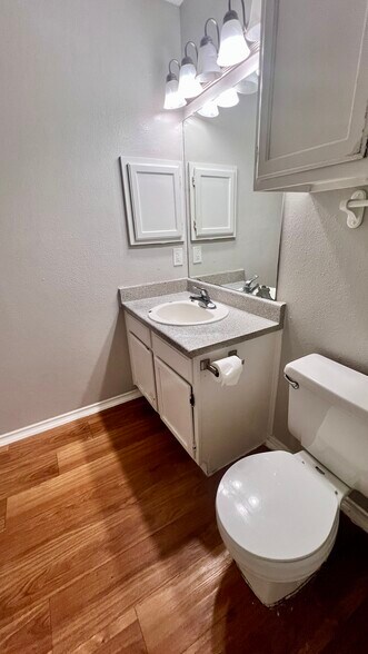 More Photos Of 804 Station St, Converse Multifamily For Sale