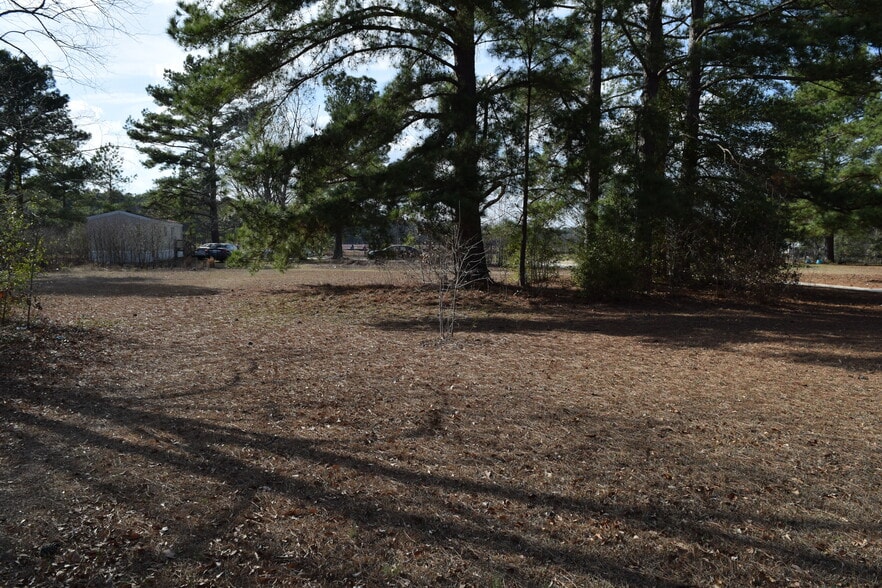 More Photos Of 1524 Seabrook School Rd, Fayetteville Multifamily For Sale