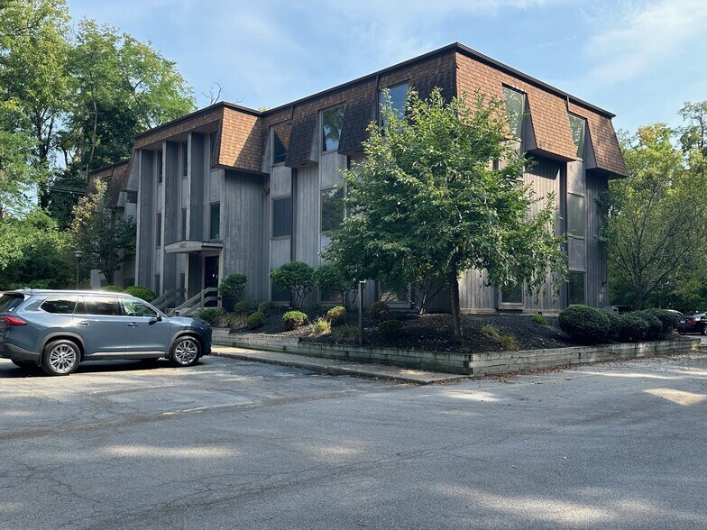 More Photos Of 640 Kreag Rd, Pittsford Office Residential For Sale