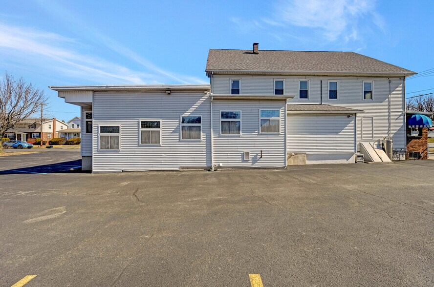 More Photos Of 291 Main St, Eynon Restaurant For Sale