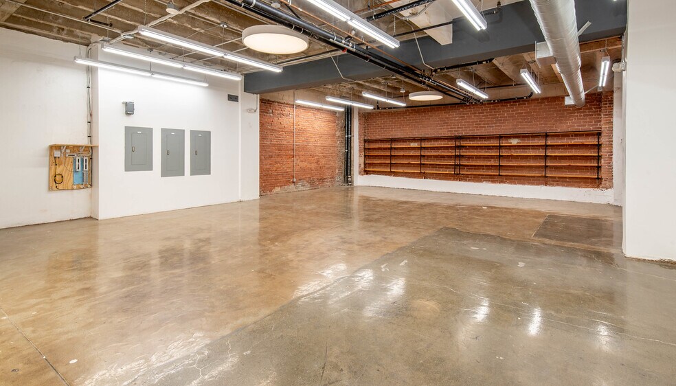More Photos Of 731 S Broadway, Los Angeles Loft Creative Space For Sale