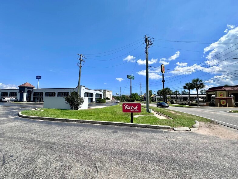 More Photos Of 5635 Tillmans Corner Pky, Theodore Hotel For Sale