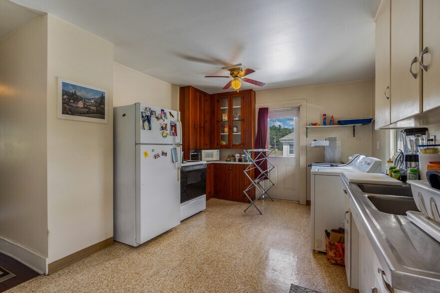 More Photos Of ,  Unknown For Sale