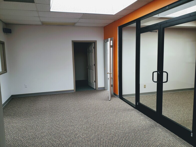 More Photos Of 415 W York St, Norfolk Medical For Lease
