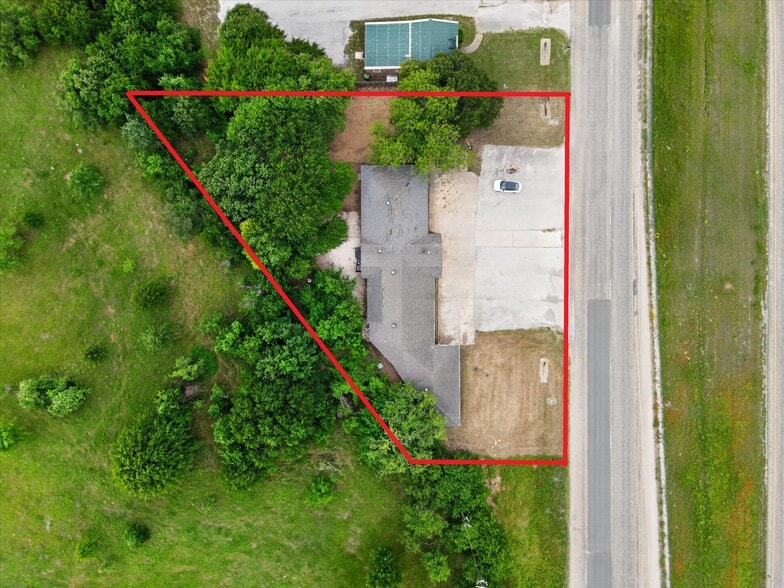 More Photos Of 936 E Highway 199, Springtown Freestanding For Sale