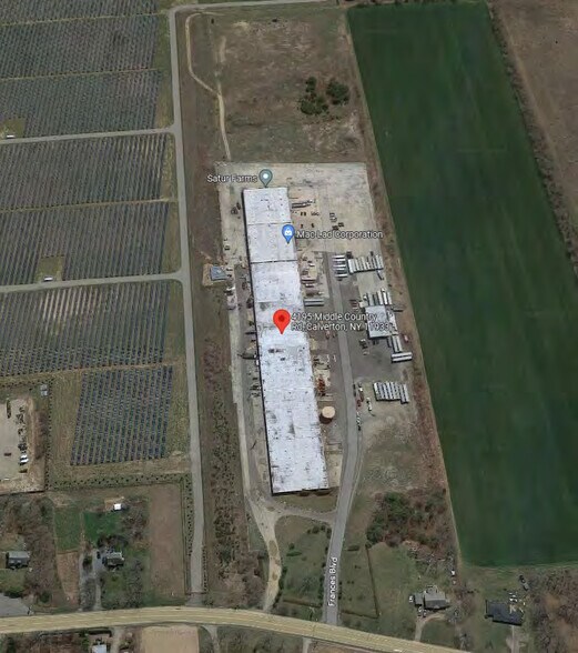 More Photos Of 4195 Middle Country Rd, Calverton Warehouse For Lease