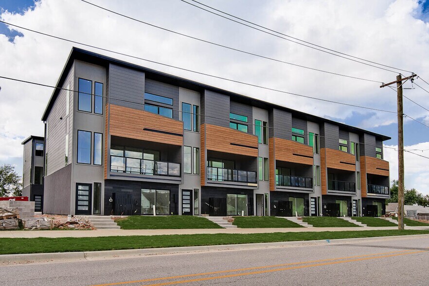 Primary Photo Of 204 9th St, Bentonville Apartments For Sale