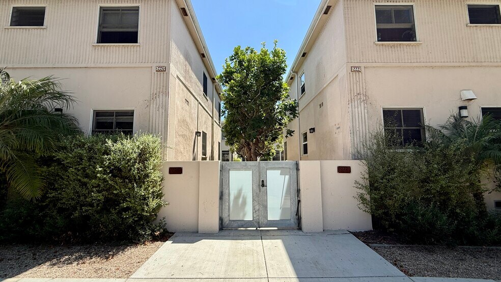 More Photos Of 228 Idaho Ave, Santa Monica Apartments For Sale